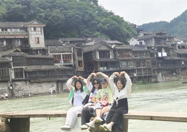 “湘”約鳳凰，相守未來——2022博皓快樂湖南行    -29